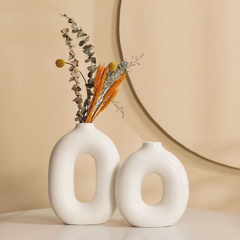 Nordic Hollow Ceramic Vase – White Minimalist Design