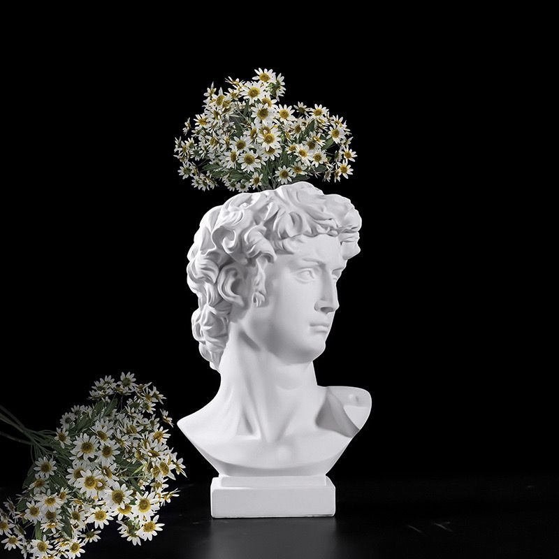David Sculpture Vase